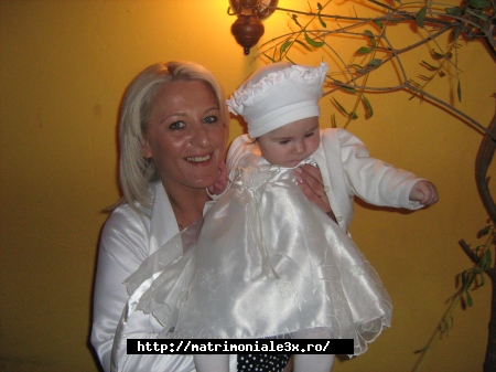 Poza lui blondagerm