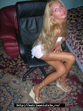 Poza lui blondyxxx