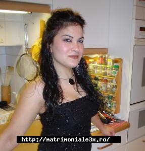Poza lui g-ella
