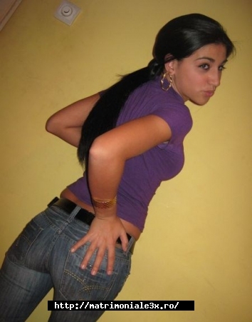 Poza lui roxy.showlaweb